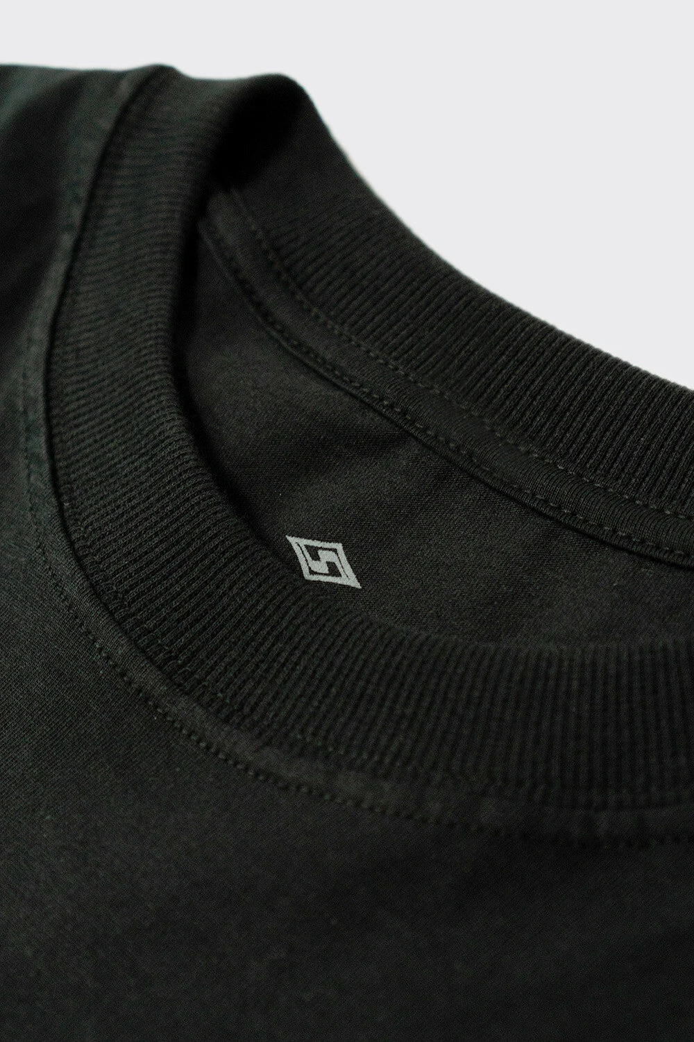 Silver Mini Logo - Oversized T - Shirt - Black