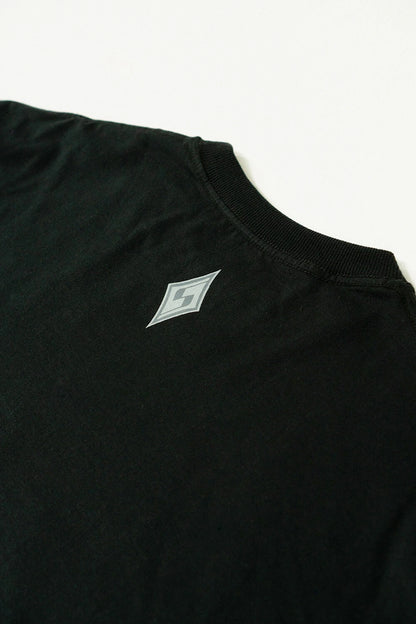 Silver Escrito Over Oversized T-Shirt – Black